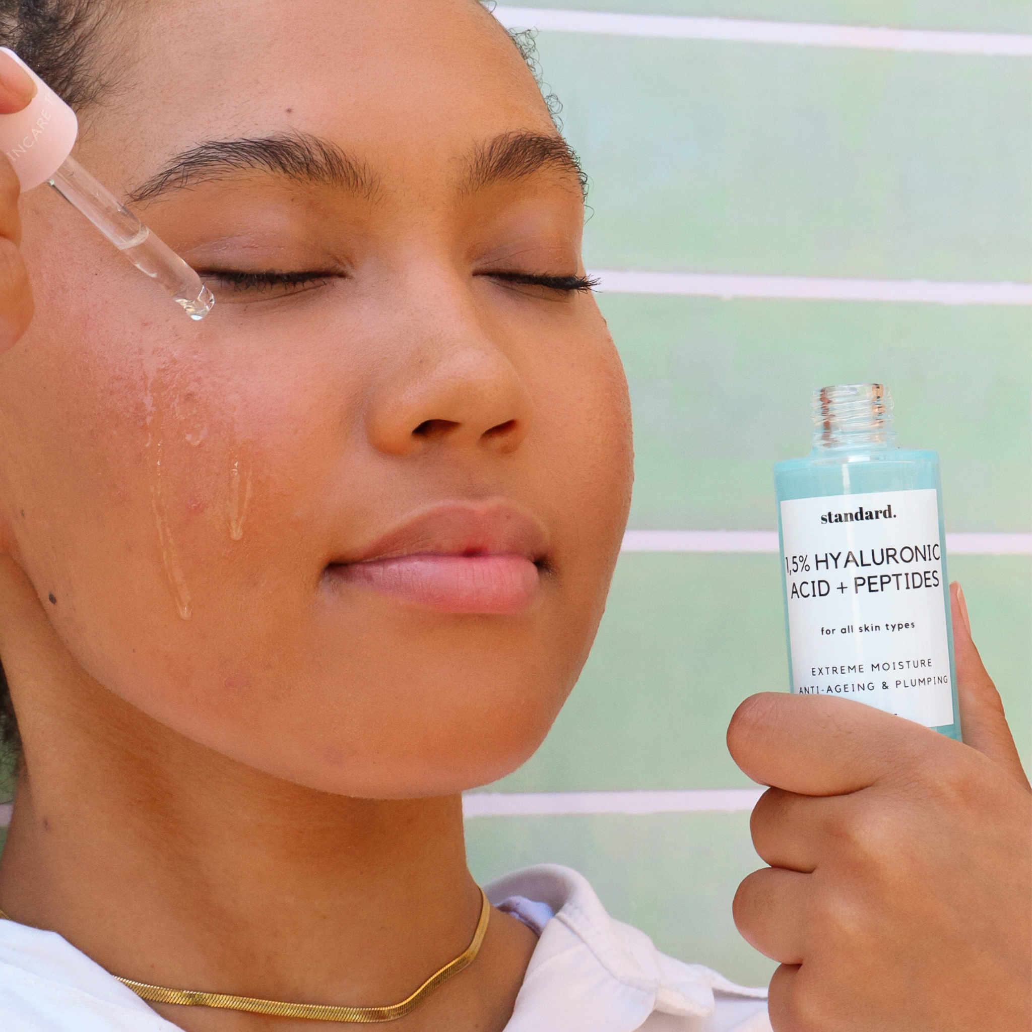 Hyaluronic Acid 1,5% & Peptides Serum - 30ml