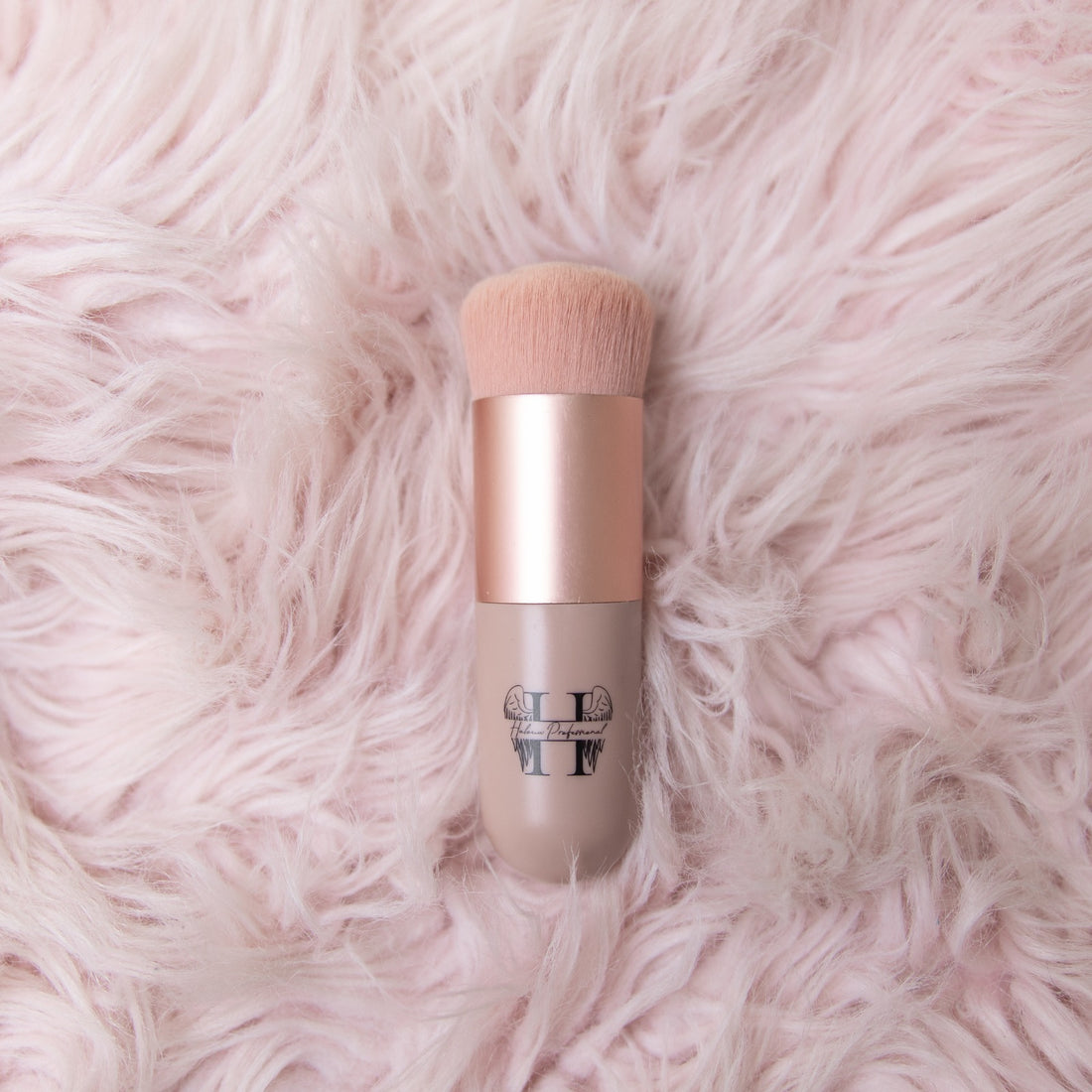 Kabuki Brush