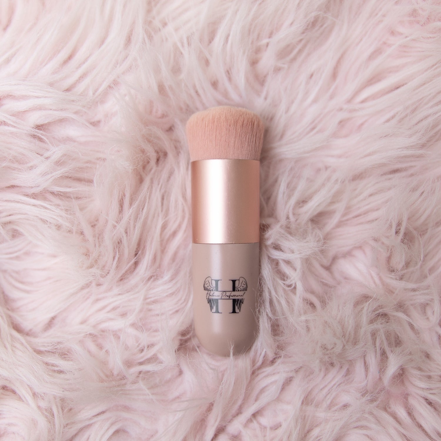 Kabuki Brush