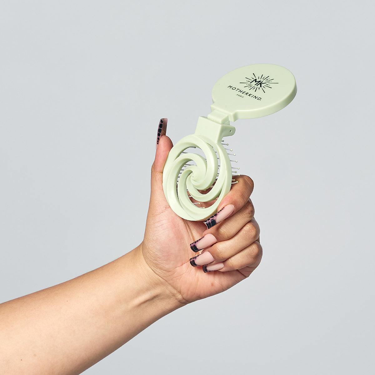 Compact Travel Hairbrush